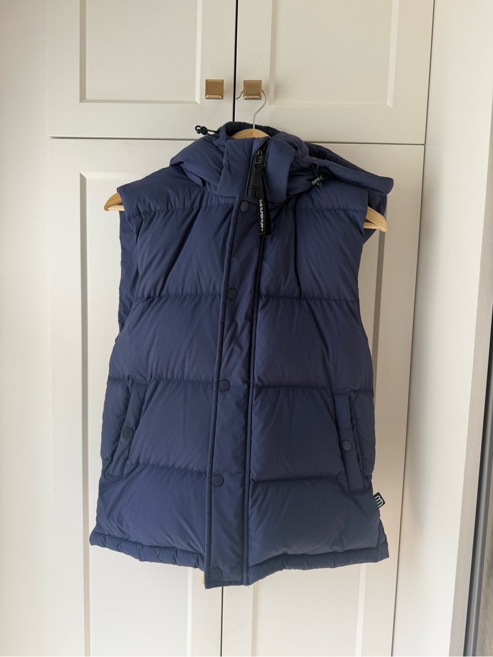 Aritzia Women's Navy Quilted Hooded Puffer Vest